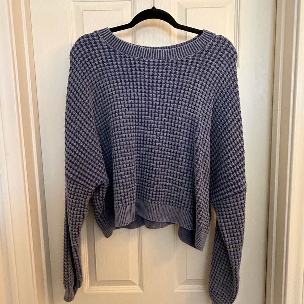 Hollister Women’s Blue Sweater